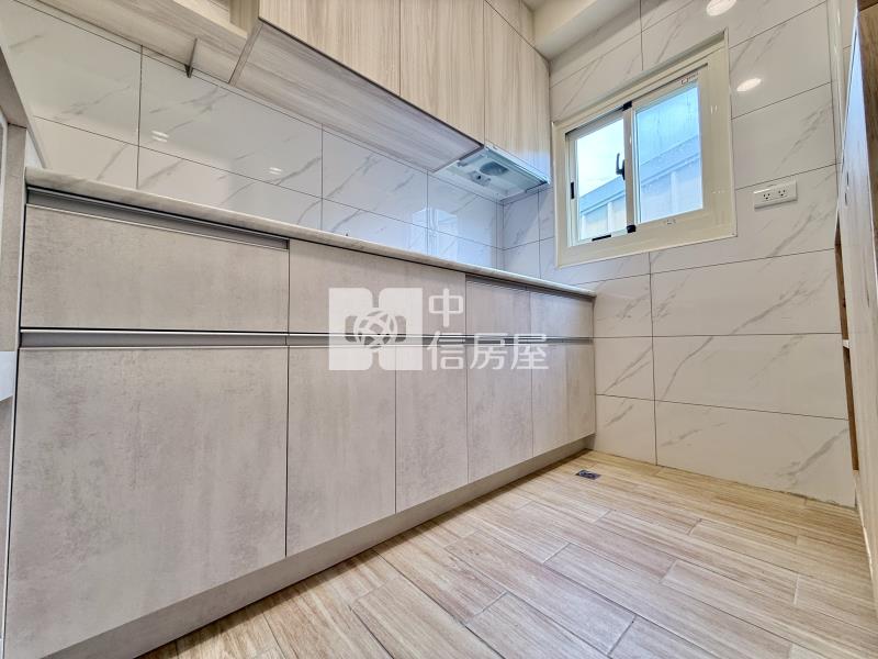 樹孝宜昌路商圈一卡皮箱直接入住2房美寓房屋室內格局與周邊環境