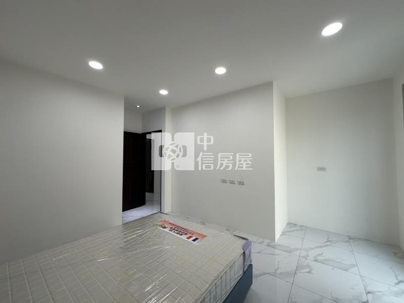 安南海中翻新車墅房屋室內格局與周邊環境