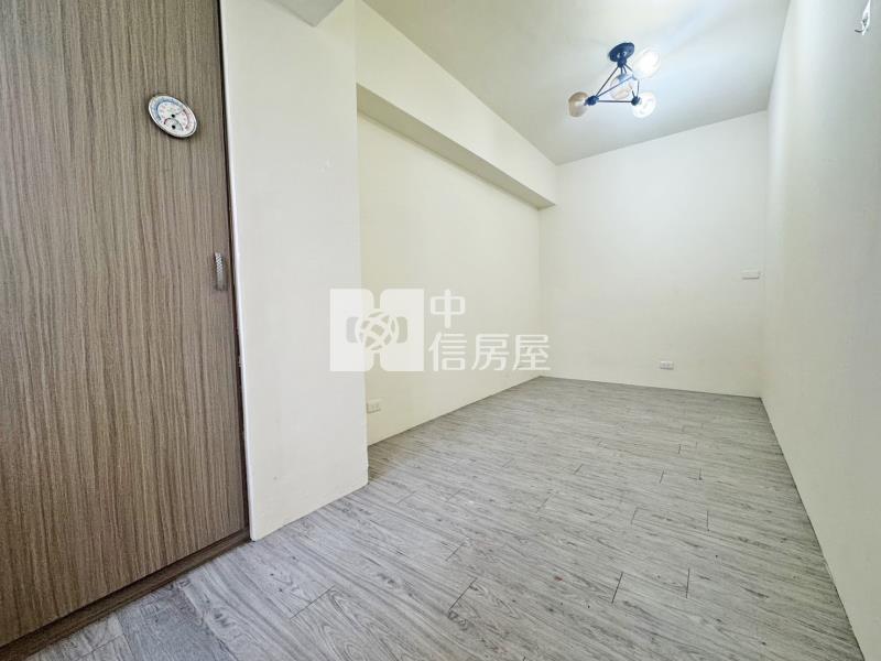 首購首選|昌平市場旁三房平車房屋室內格局與周邊環境