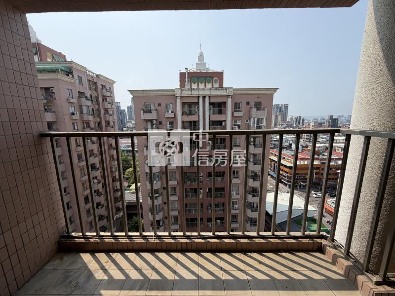 海德堡雲端大露台景觀四房平車房屋室內格局與周邊環境