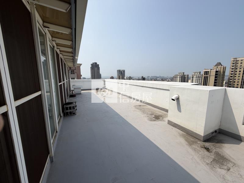 海德堡雲端大露台景觀四房平車房屋室內格局與周邊環境