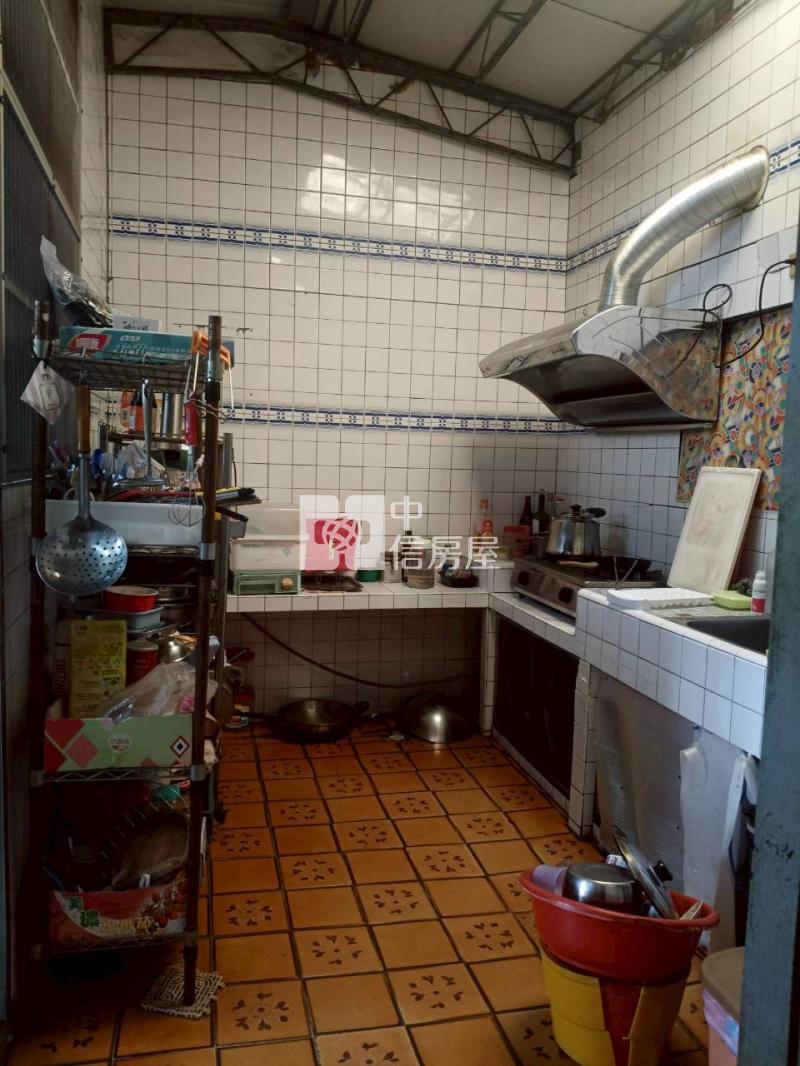 斗六雲林國小田字型住家房屋室內格局與周邊環境