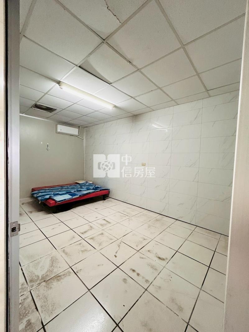 林內國道三店面房屋室內格局與周邊環境