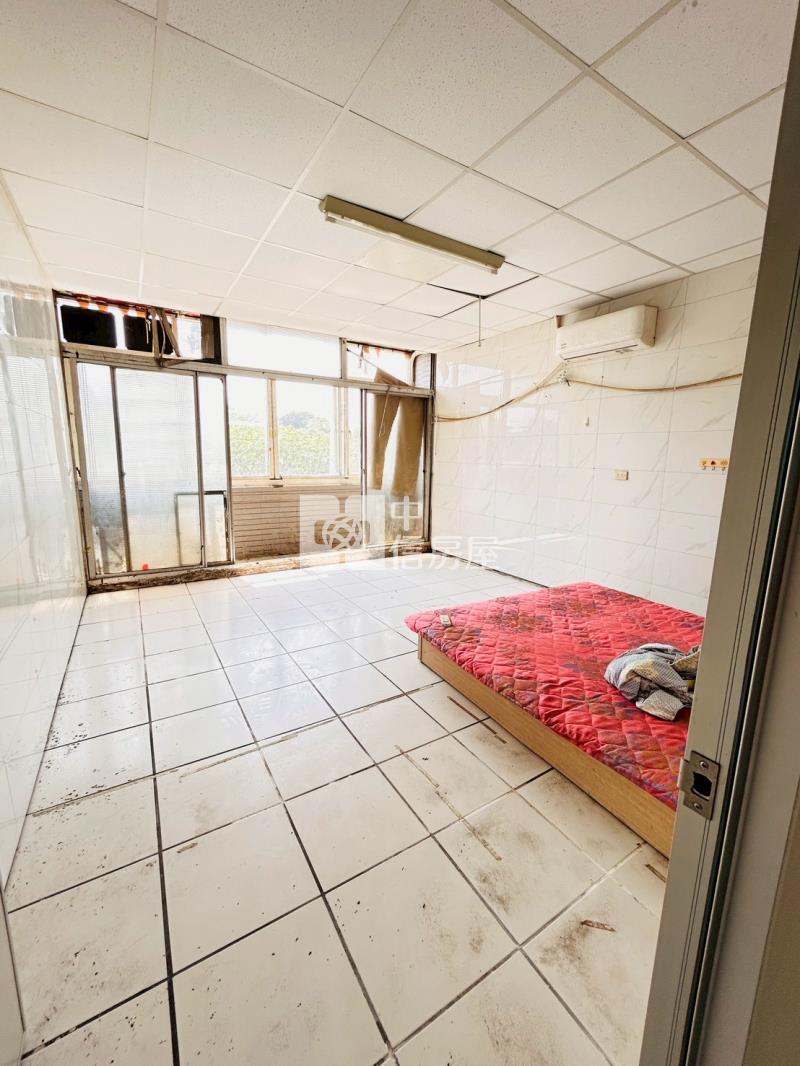 林內國道三店面房屋室內格局與周邊環境