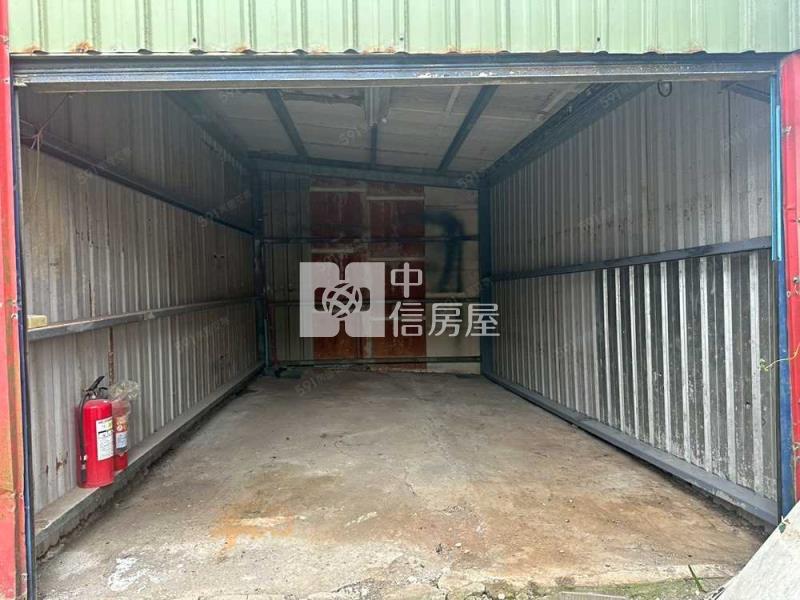 崙坪一路 整新透天房屋室內格局與周邊環境