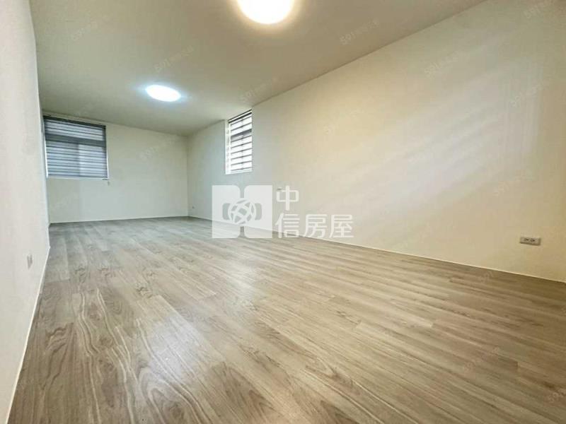 崙坪一路 整新透天房屋室內格局與周邊環境