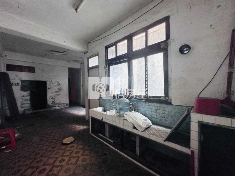 楊梅富岡新明街12米路透店(需整理)房屋室內格局與周邊環境