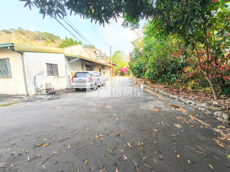 霧峰*近光復新村大平房*丙建地91坪.798萬.可重建.小型加工廠使用☆專約☆歡迎參觀房屋室內格局與周邊環境
