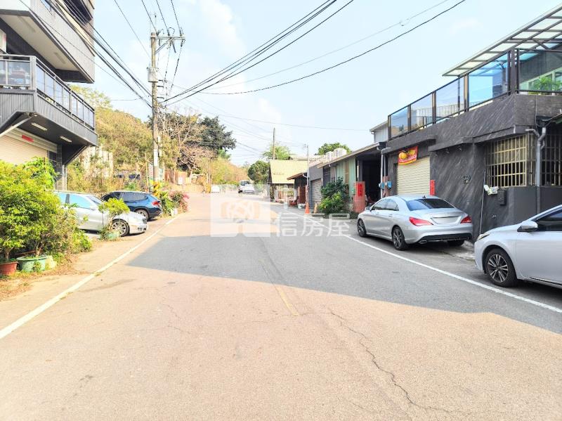 霧峰*近光復新村大平房*丙建地91坪.798萬.可重建.小型加工廠使用☆專約☆歡迎參觀房屋室內格局與周邊環境