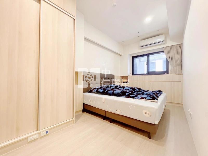 夢悅城蝴蝶兩房層峰系統裝潢美宅房屋室內格局與周邊環境