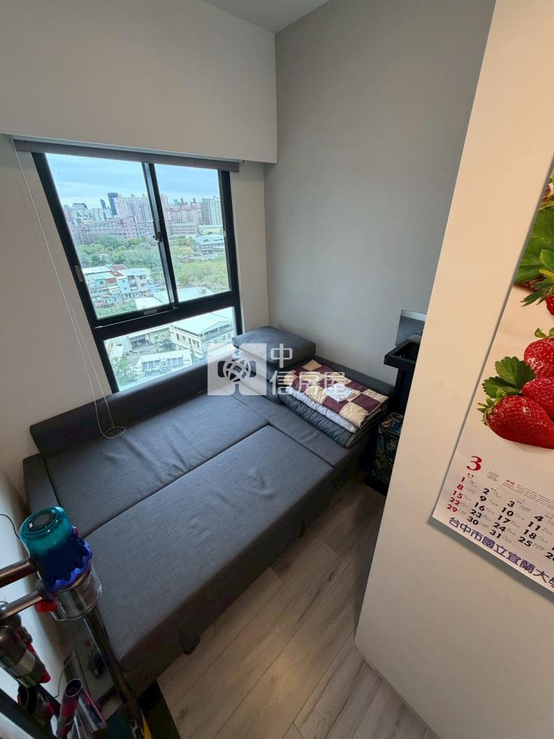 高工商圈次頂樓大兩房平車精裝美屋房屋室內格局與周邊環境