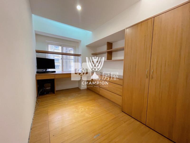 【冠軍商仲】水美明亮優質四房車房屋室內格局與周邊環境