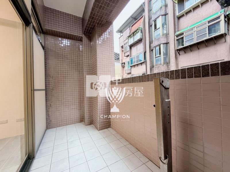 【冠軍商仲】鳳陽花谷3樓三房房屋室內格局與周邊環境