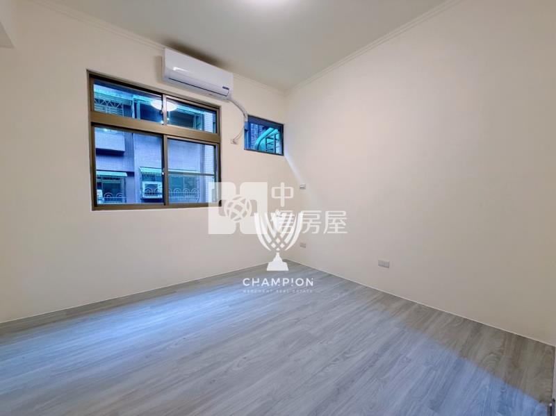 【冠軍商仲】鳳陽花谷3樓三房房屋室內格局與周邊環境