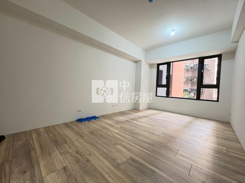 工學匯三房獨立平車露台戶房屋室內格局與周邊環境