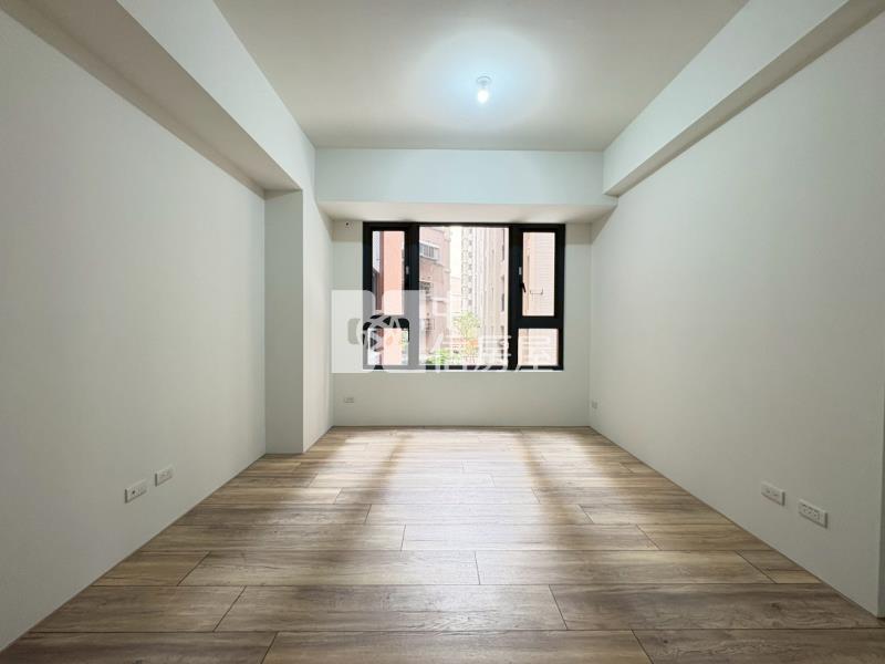 工學匯三房獨立平車露台戶房屋室內格局與周邊環境