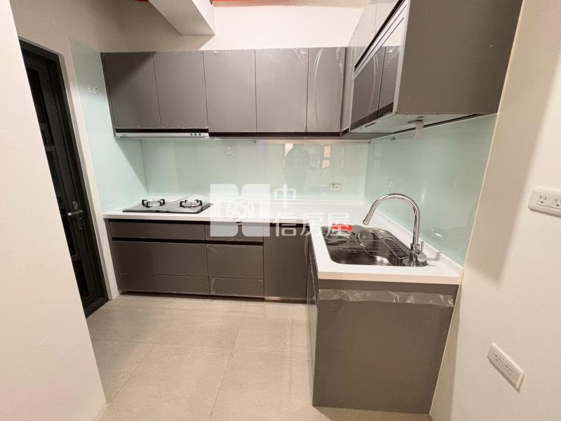 工學匯三房獨立平車露台戶房屋室內格局與周邊環境