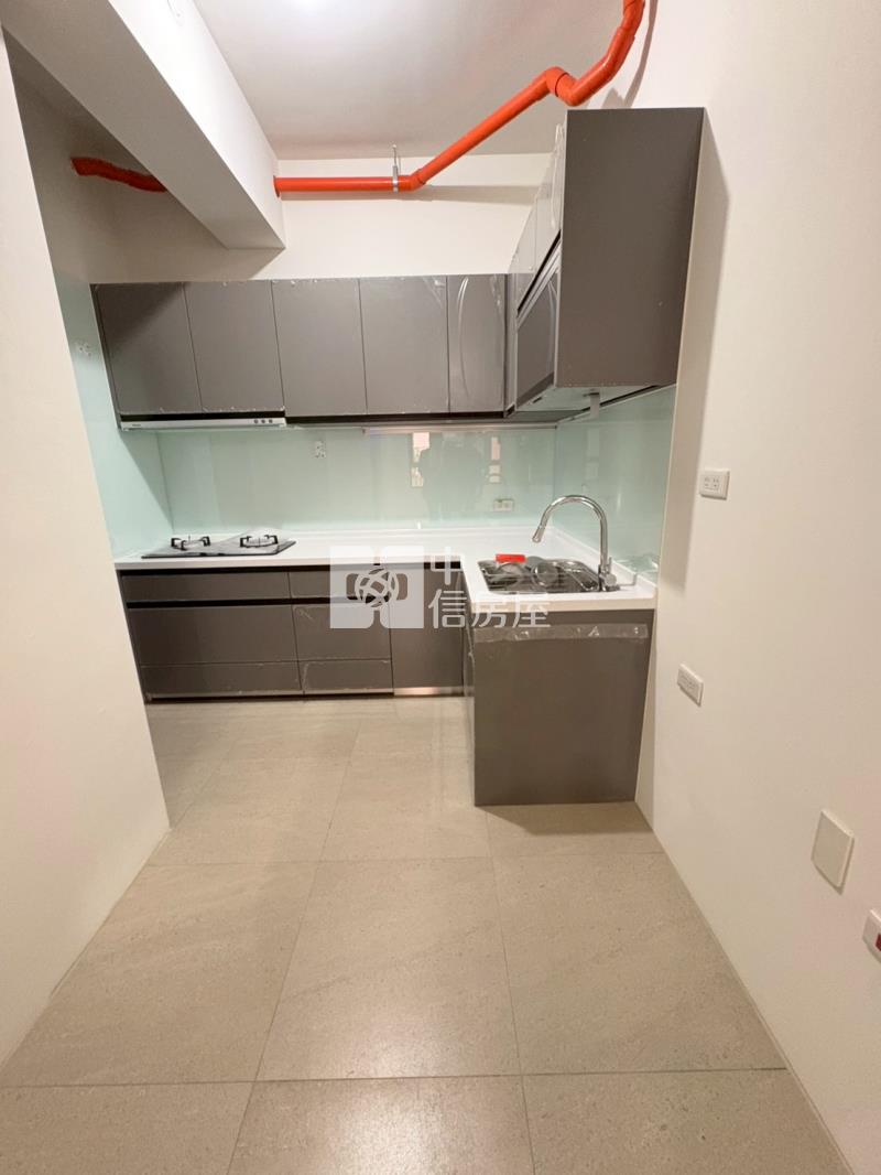 工學匯三房獨立平車露台戶房屋室內格局與周邊環境