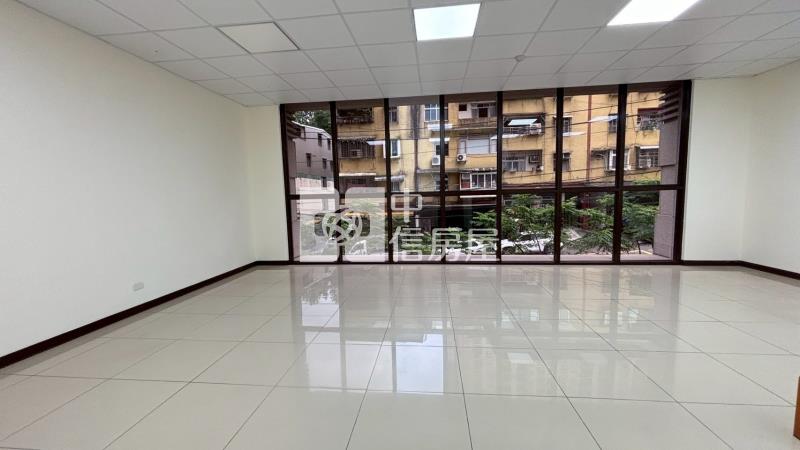 好吉市1-2樓店面房屋室內格局與周邊環境