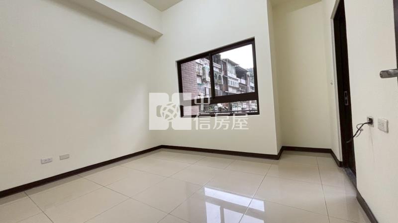 好吉市1-2樓店面房屋室內格局與周邊環境