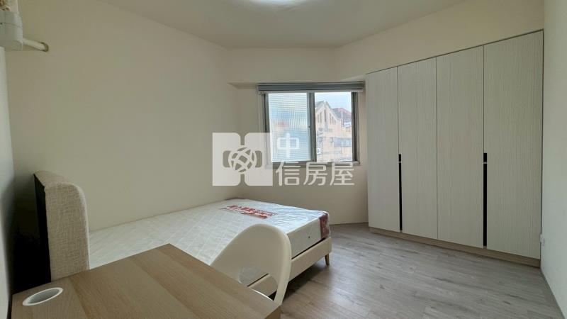 北區重新整理電梯7+8樓x9單位收租華廈房屋室內格局與周邊環境