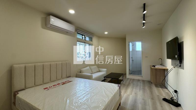 北區重新整理電梯7+8樓x9單位收租華廈房屋室內格局與周邊環境