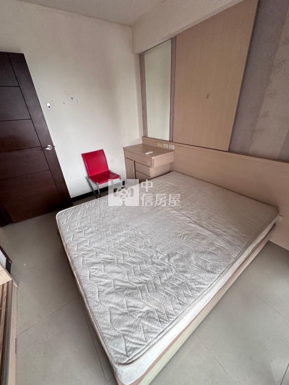 (專)輝煌世紀景觀1+1房+坡平車位房屋室內格局與周邊環境