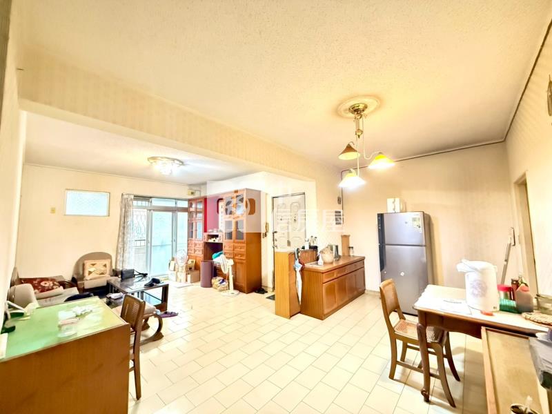 國泰建設｜中醫五權商圈3房美寓房屋室內格局與周邊環境