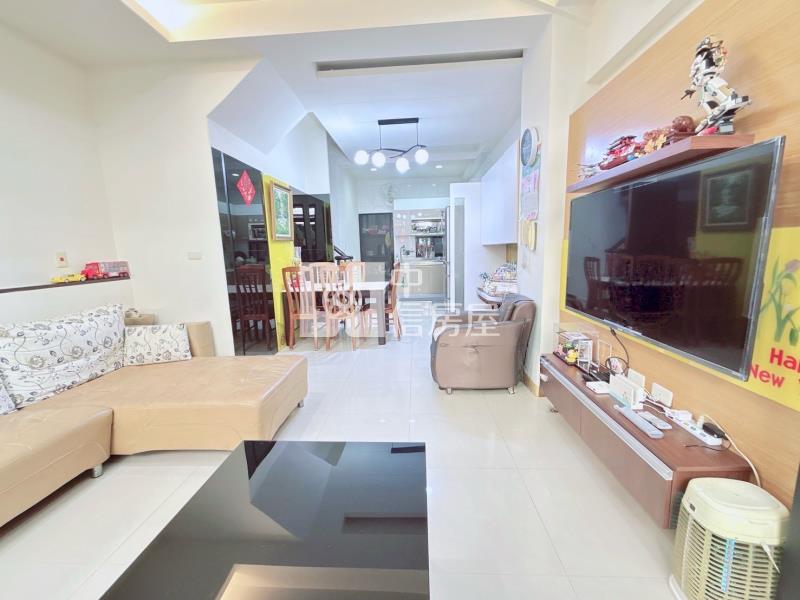 大慶商圈|花園景觀雙車美別墅房屋室內格局與周邊環境