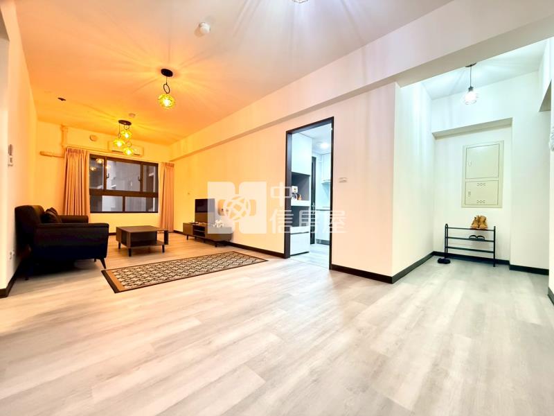 市鎮之櫻2房平車精裝戶房屋室內格局與周邊環境