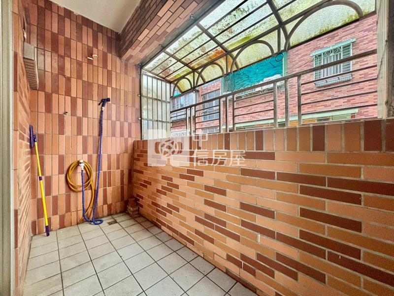 大慶三期前區屋況佳三房房屋室內格局與周邊環境