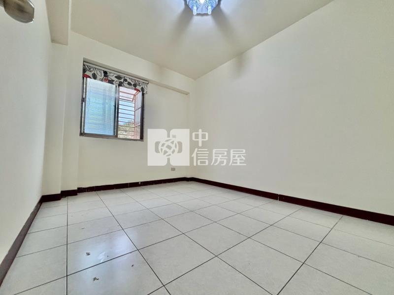 大慶三期前區屋況佳三房房屋室內格局與周邊環境