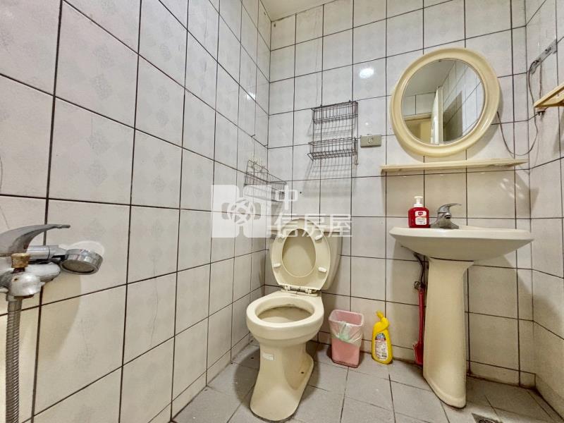 大慶三期前區屋況佳三房房屋室內格局與周邊環境