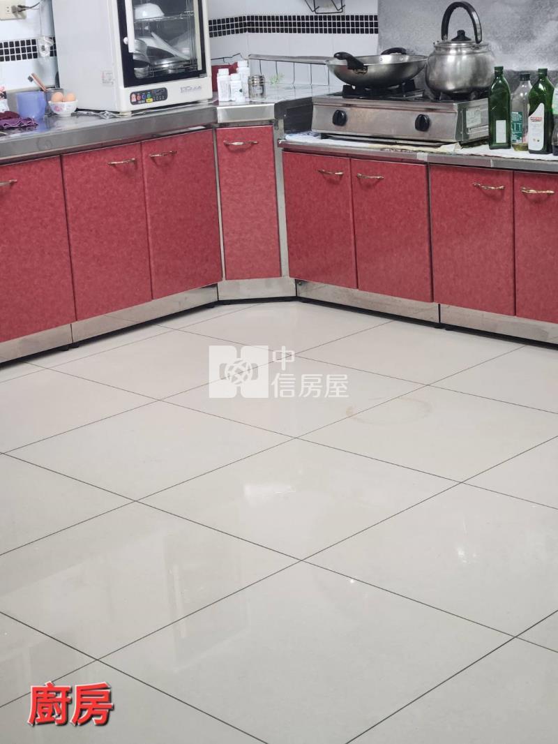 大湳廣福路面寬5房透天房屋室內格局與周邊環境