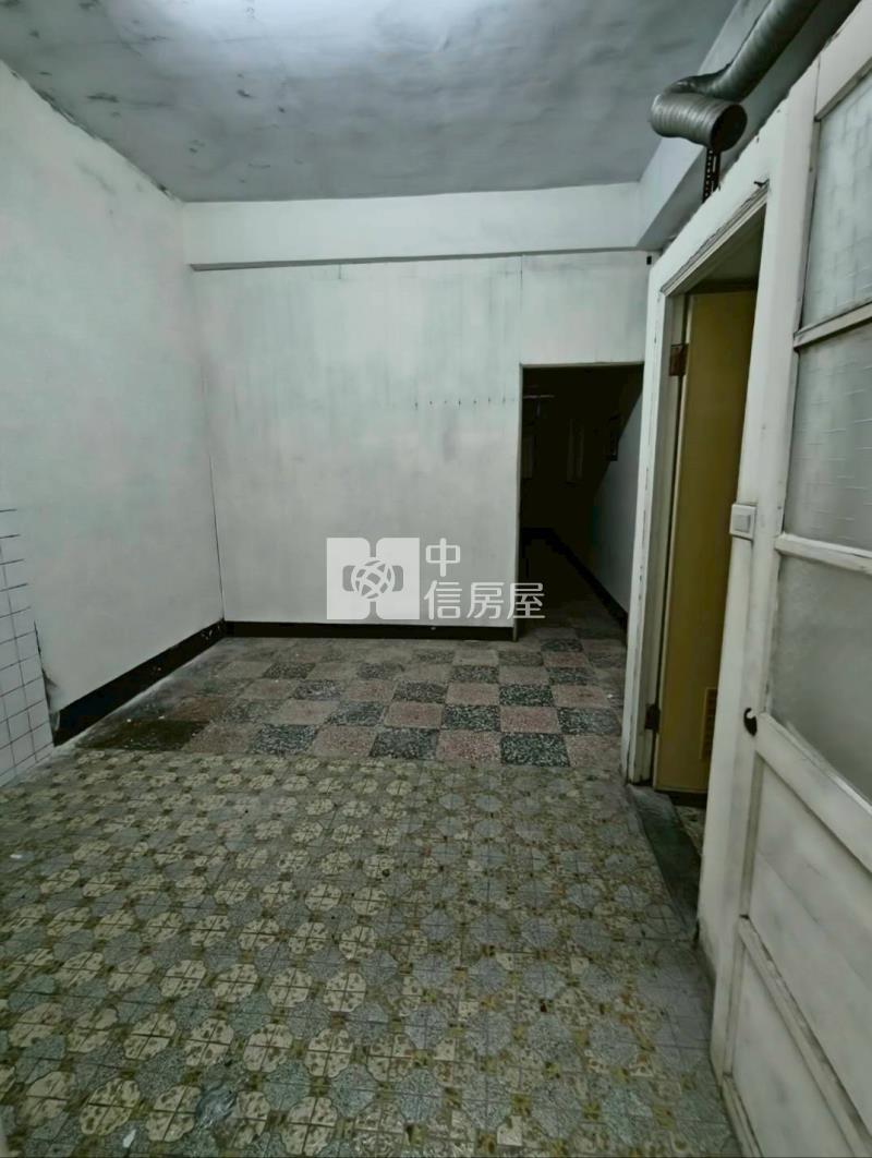 龍潭成功路超值透天房屋室內格局與周邊環境