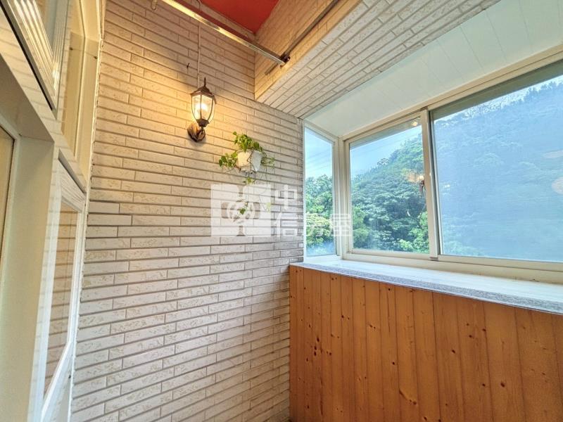 暖暖羅傑名人巷文青兩房房屋室內格局與周邊環境