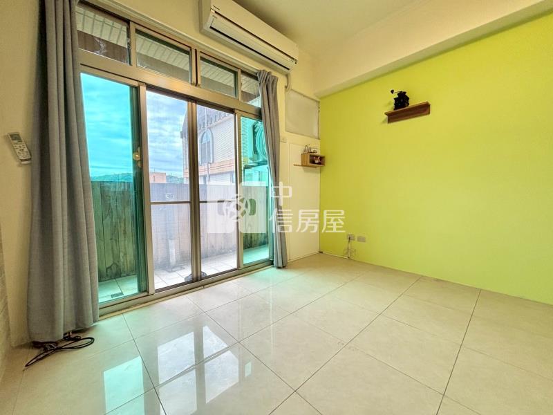 暖暖羅傑名人巷文青兩房房屋室內格局與周邊環境