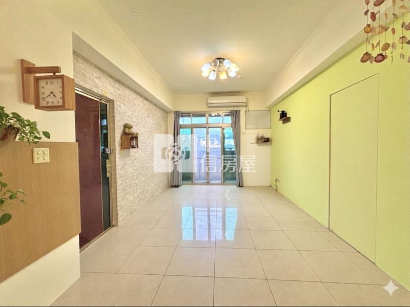 暖暖羅傑名人巷文青兩房房屋室內格局與周邊環境