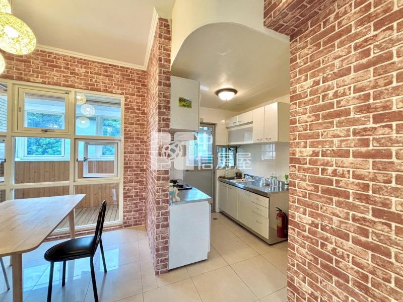 暖暖羅傑名人巷文青兩房房屋室內格局與周邊環境