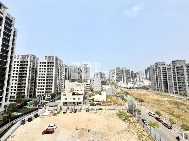 松竹領航松風館高樓大四房雙平車房屋室內格局與周邊環境