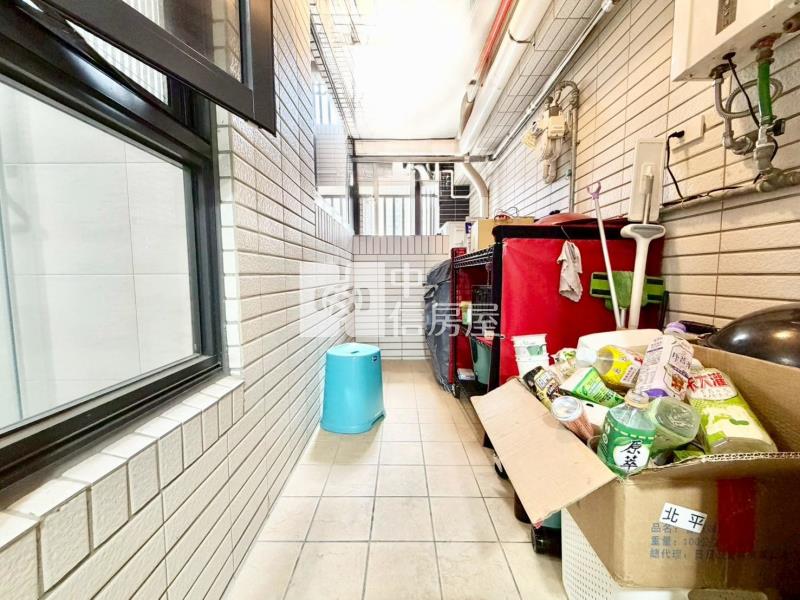 松竹領航松風館高樓大四房雙平車房屋室內格局與周邊環境