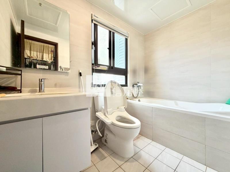 松竹領航松風館高樓大四房雙平車房屋室內格局與周邊環境