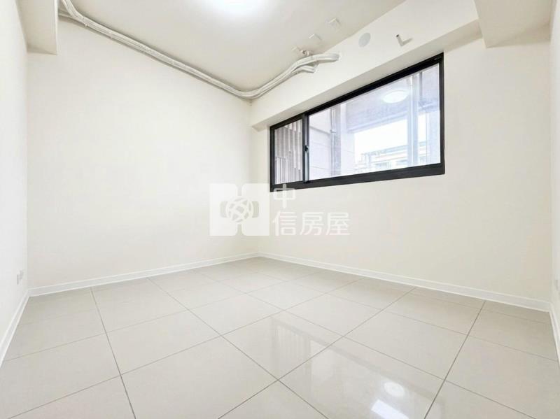 松竹領航松風館高樓大四房雙平車房屋室內格局與周邊環境