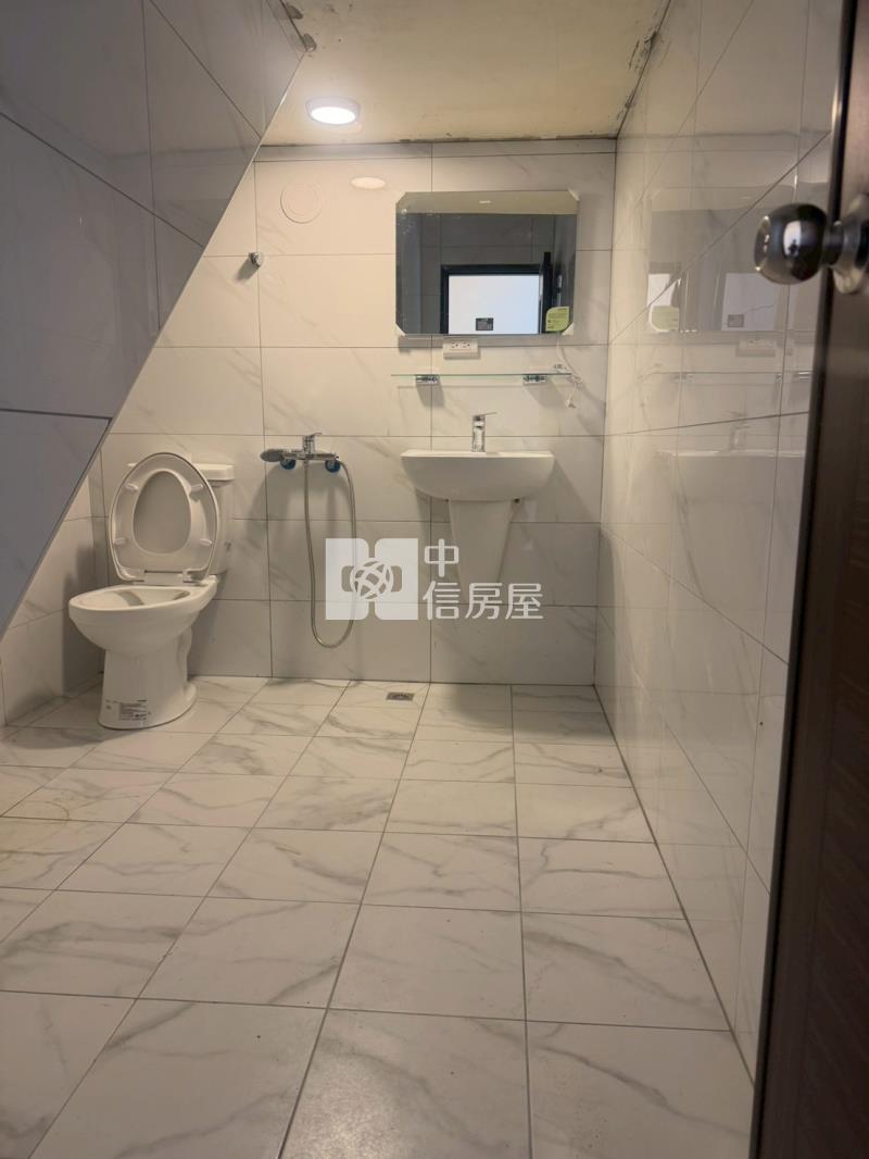 觀音濱海路整新透天房屋室內格局與周邊環境