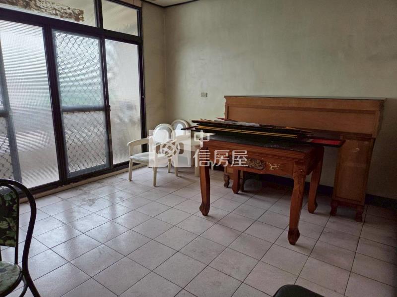 中山路旁店面房屋室內格局與周邊環境