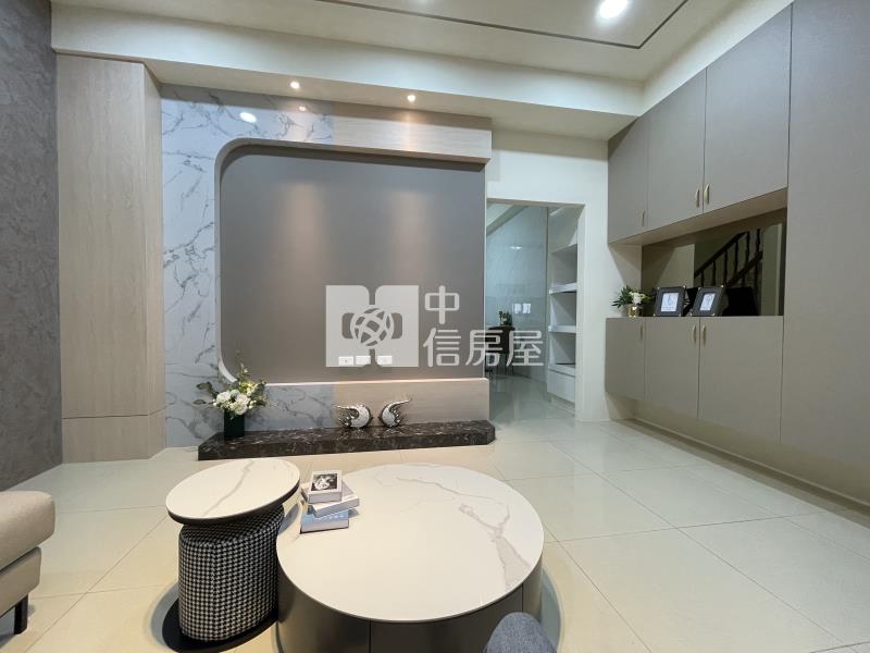 三多光華翻新大面寬美透天房屋室內格局與周邊環境