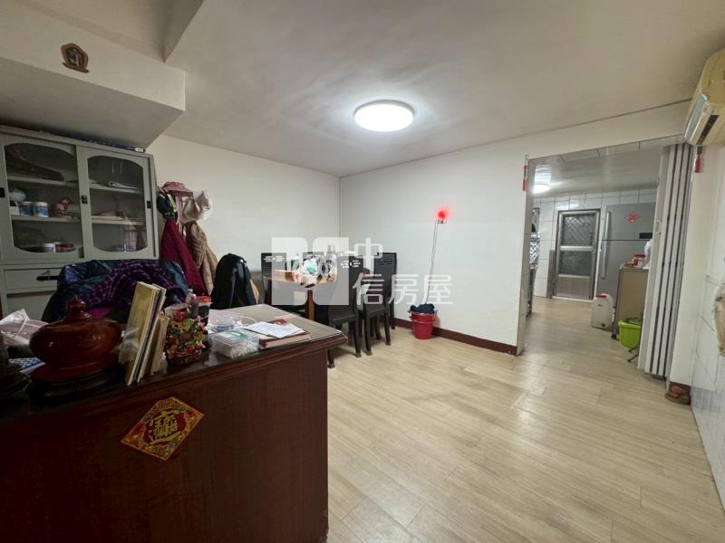 高雄大社邊間免整理透天房屋室內格局與周邊環境