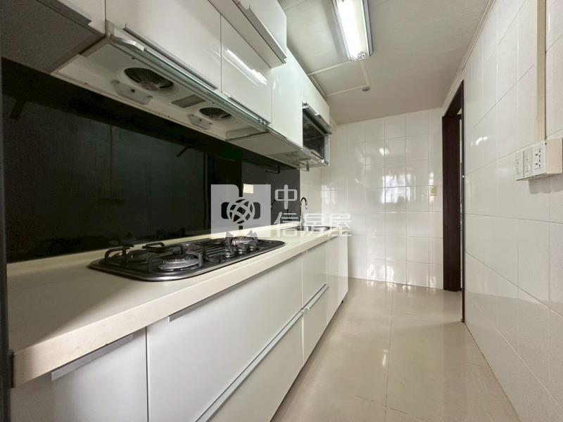 大城六月微風朝南次頂樓三房平車視野戶房屋室內格局與周邊環境