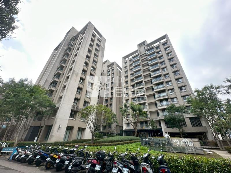 大城六月微風朝南次頂樓三房平車視野戶房屋室內格局與周邊環境