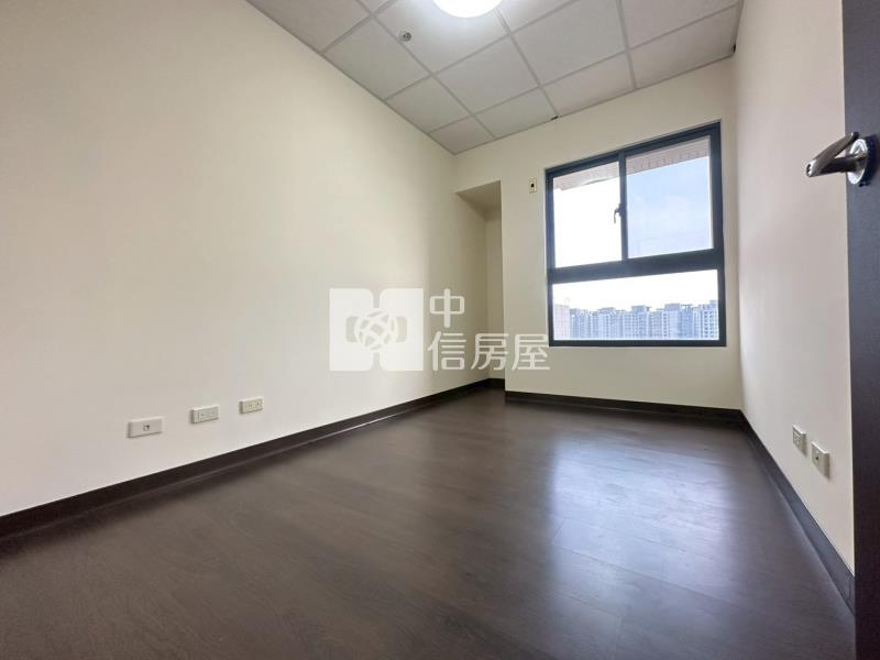 大城六月微風朝南次頂樓三房平車視野戶房屋室內格局與周邊環境